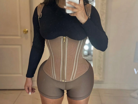 Hour Glass Corset High Back