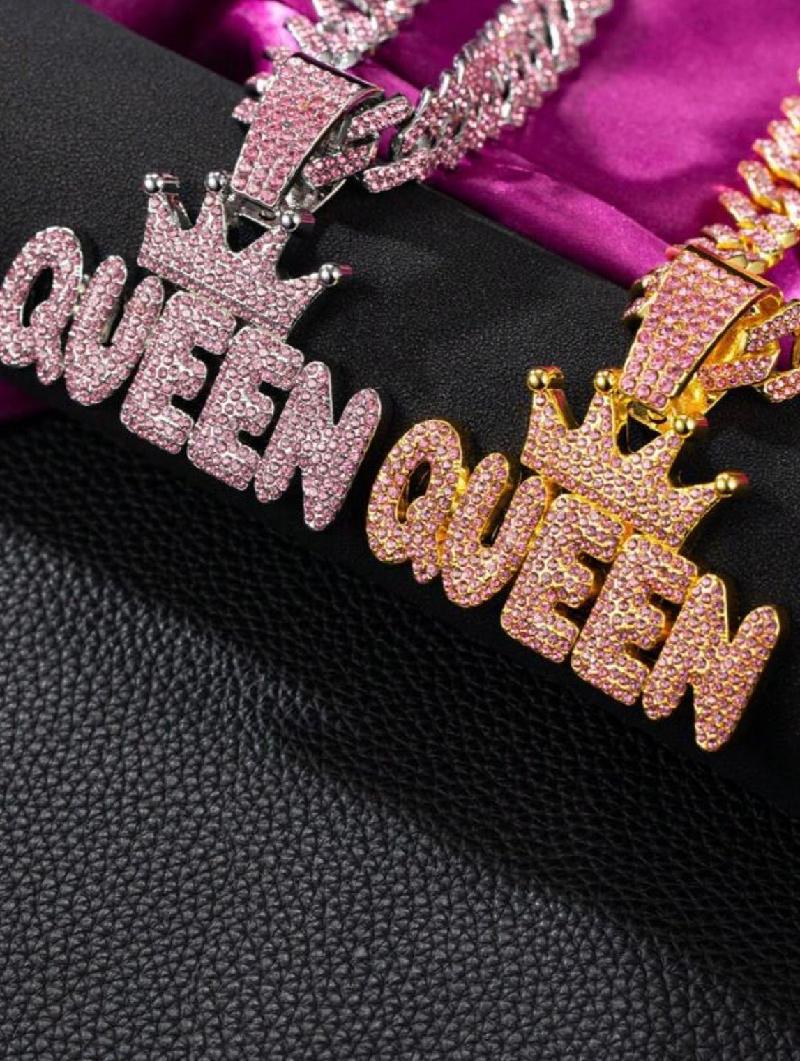 Queen Cubic Chain